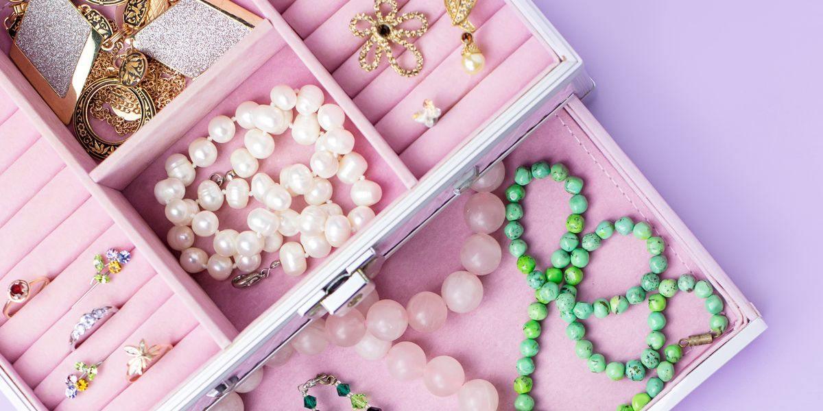 Jewelry Storage Tips to Prolong Your Favorite Pieces - PaulaMax Jewelry